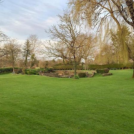 Villa Le Nalousie Livry  Esterno foto